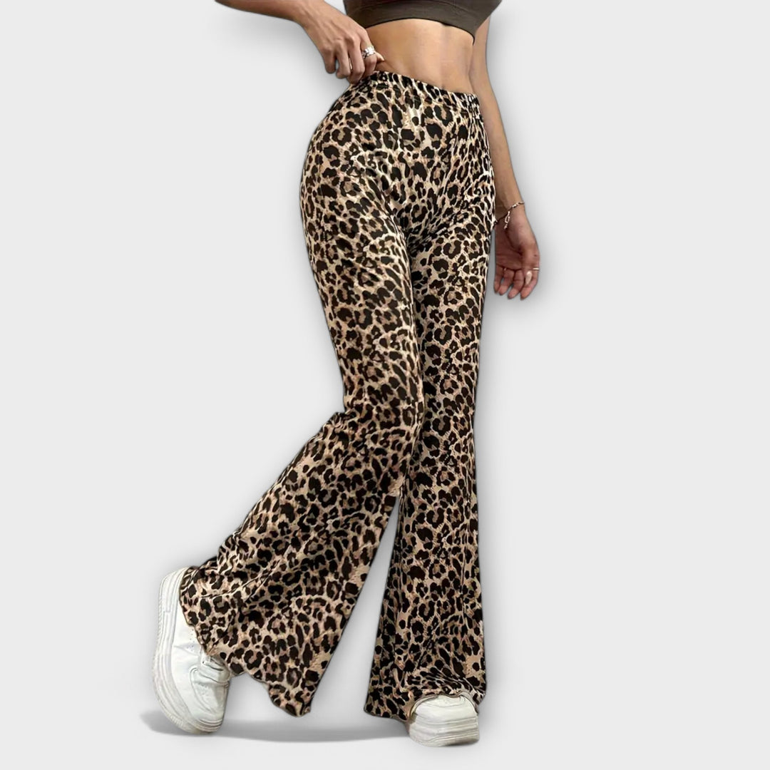 Bootcut hlače s leopard uzorkom