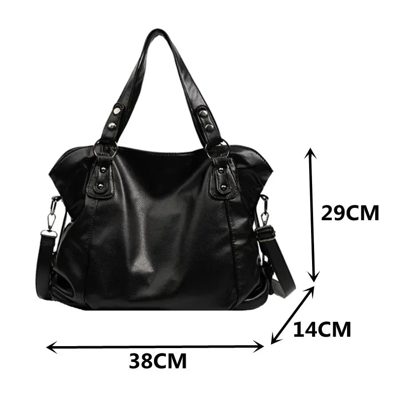 Marija - Elegantna Hobo Torba s Remenom