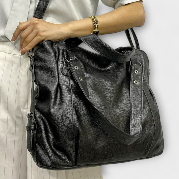 Marija - Elegantna Hobo Torba s Remenom