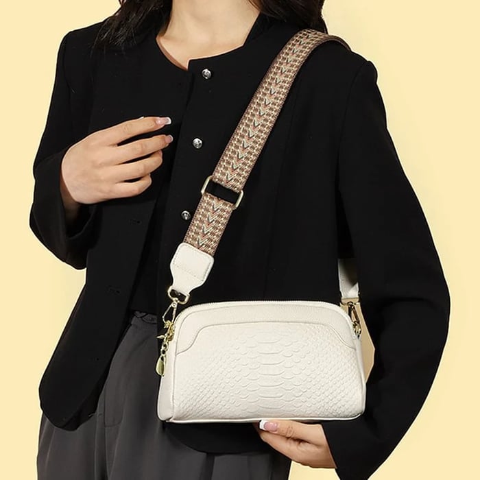 Mia™ - Alligator Pattern Crossbody Bag